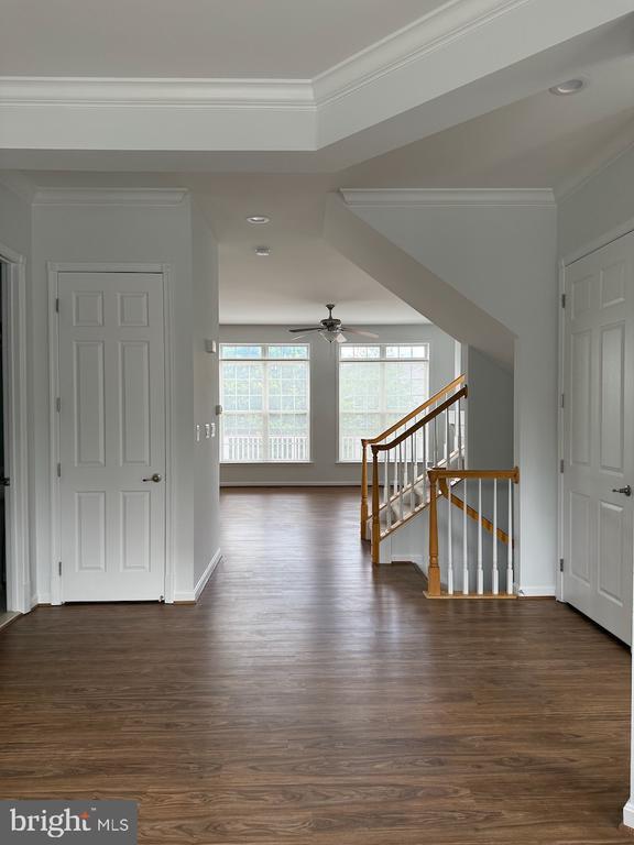 Foto del edificio - 2431 Cypress Green Ln