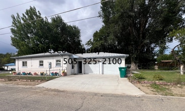 Building Photo - 806 McCoy Ave