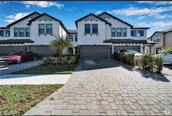 Building Photo - 4564 Almada Ln