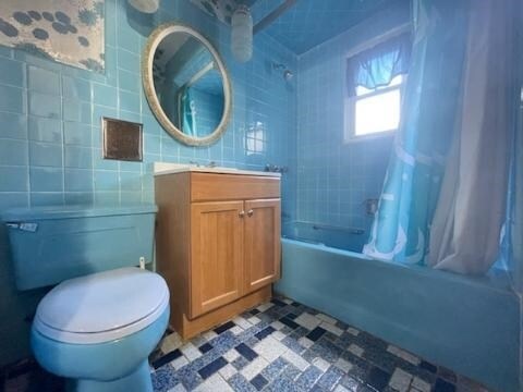 Building Photo - 123 W 45th St