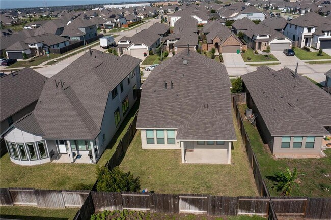 Building Photo - 8910 Oak Ivy Ln