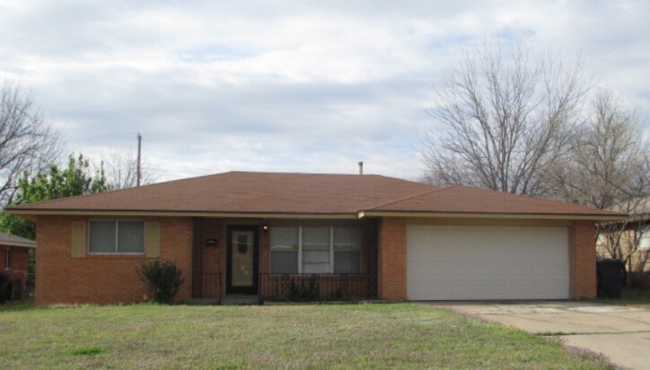 Primary Photo - 1400 Garland Dr