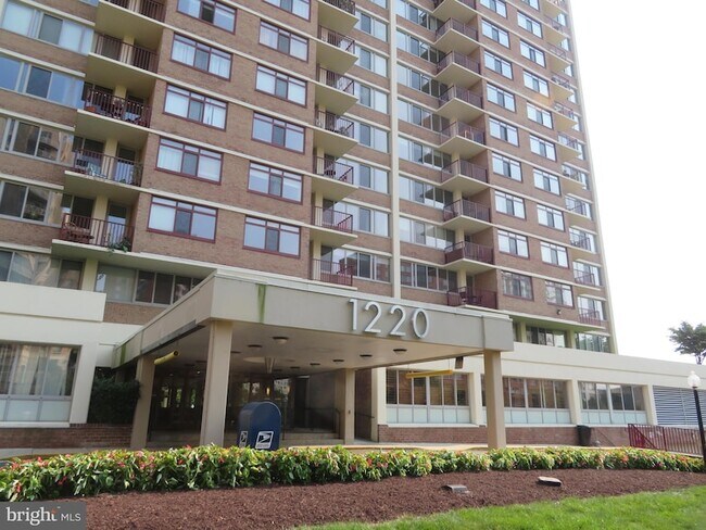 Building Photo - 1220 Blair Mill Rd