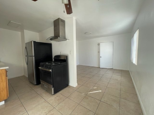 Foto del edificio - 12321 - 12325 Oak St.
