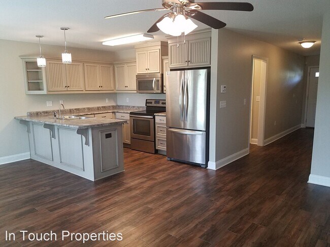Foto del edificio - 3 br, 2.5 bath House - 4654 Sara Rd