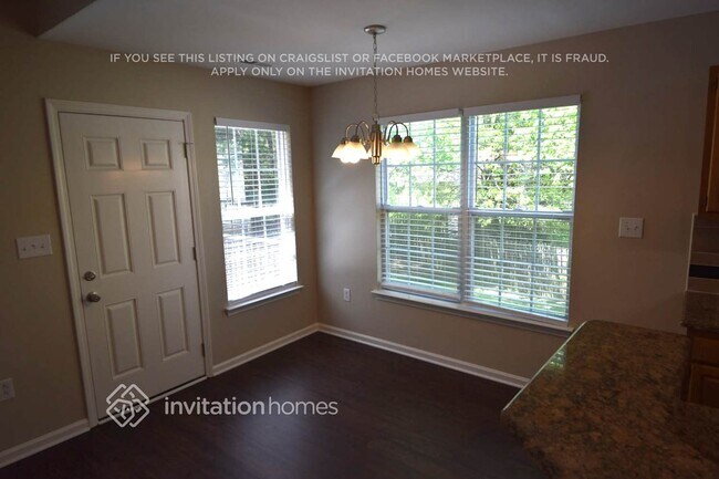 Foto del edificio - 4005 Canbury Ct