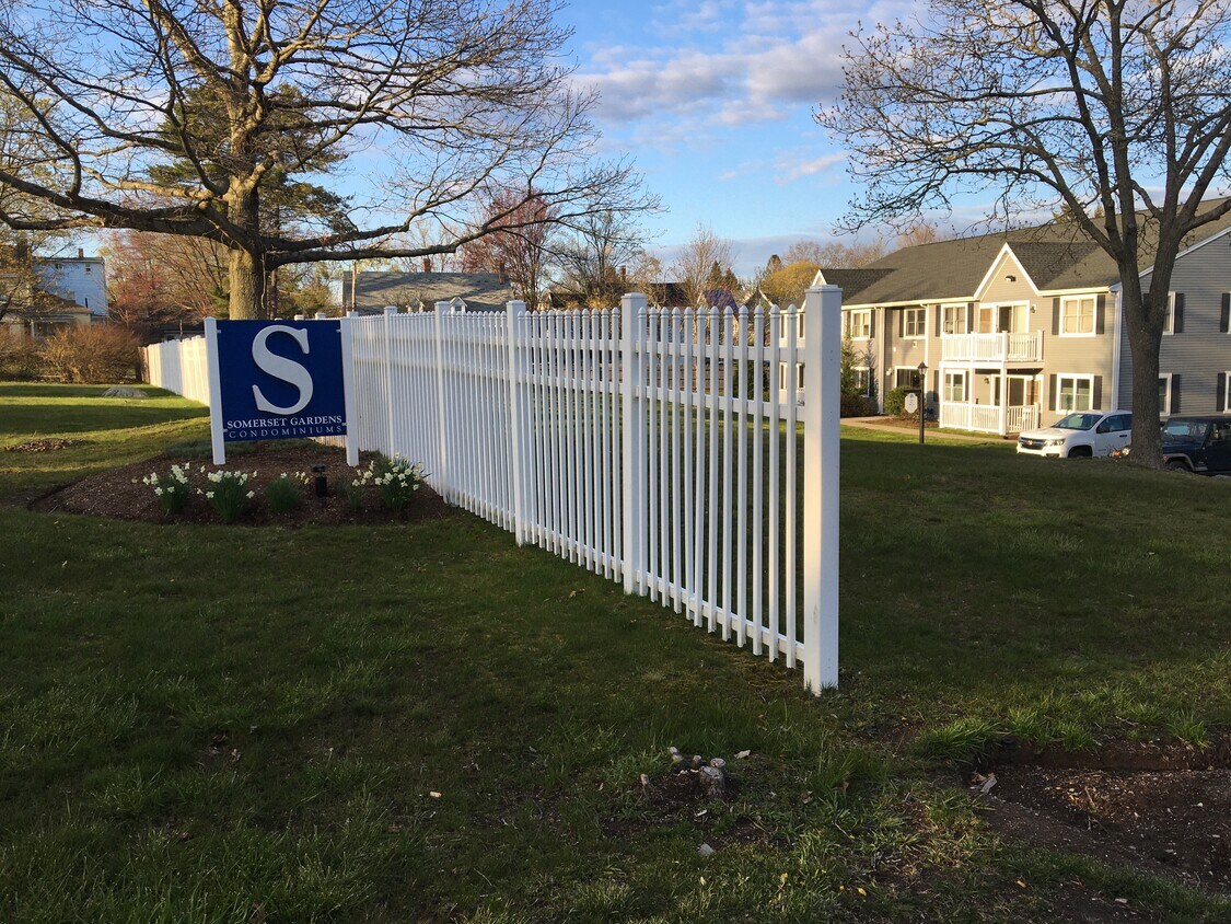 Foto principal - 450 Somerset Ave