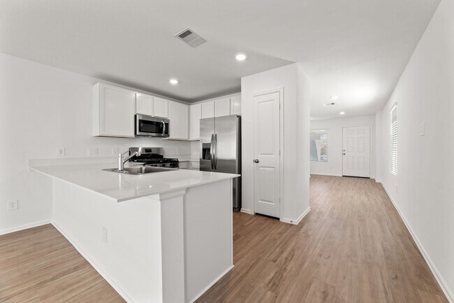 Foto del edificio - 17747 Pemswood Dr