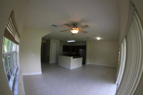 Building Photo - 4303 Emerald Vista