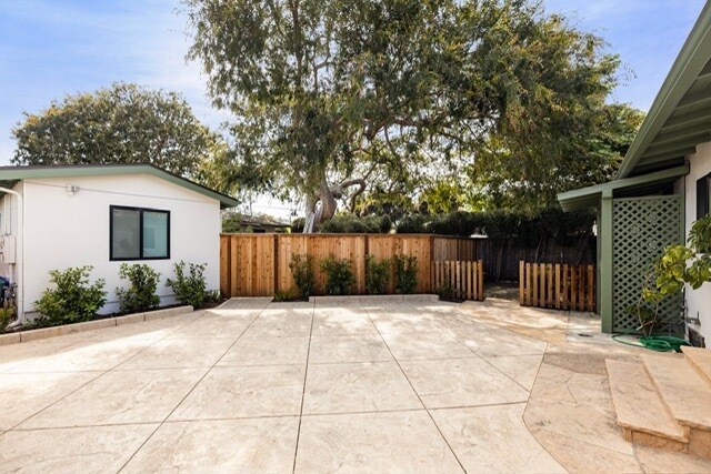 Foto principal - 1821 Chino St