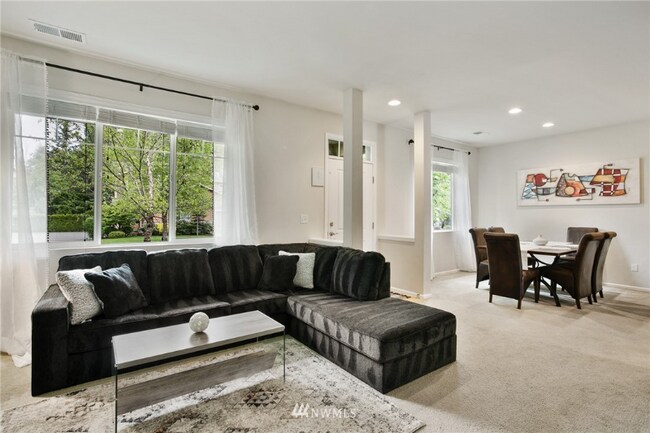 Foto del edificio - 4703 Strathmore Cir SW