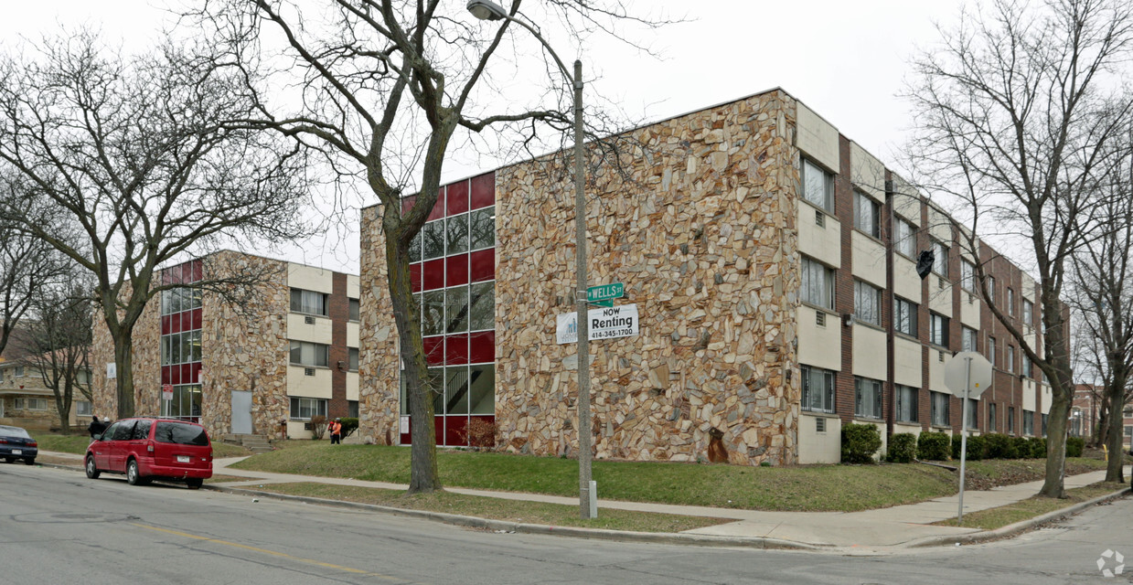 Primary Photo - City Square Apartments