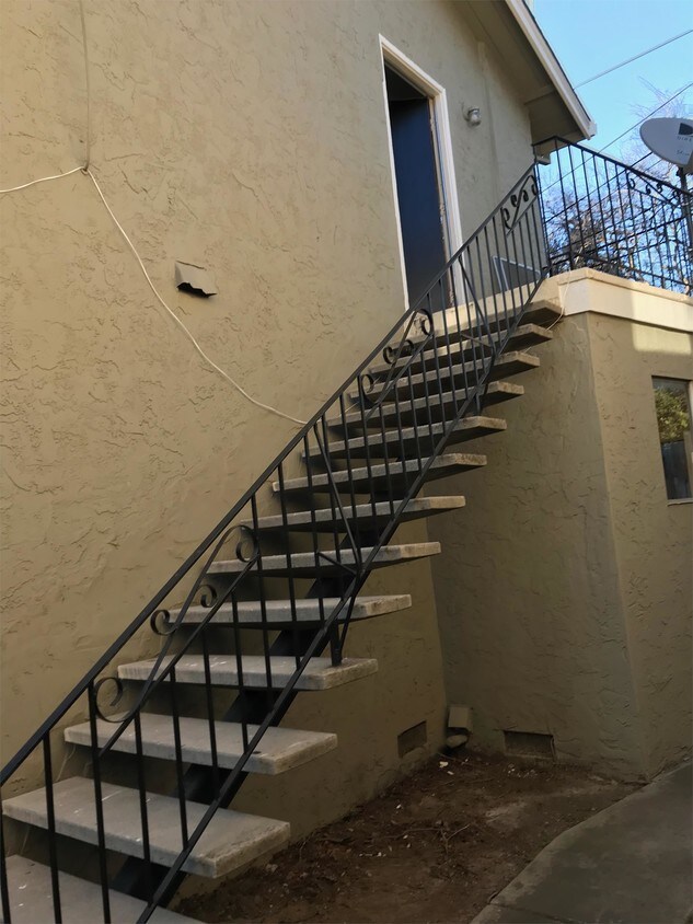 Foto principal - 5011 Lapa Dr