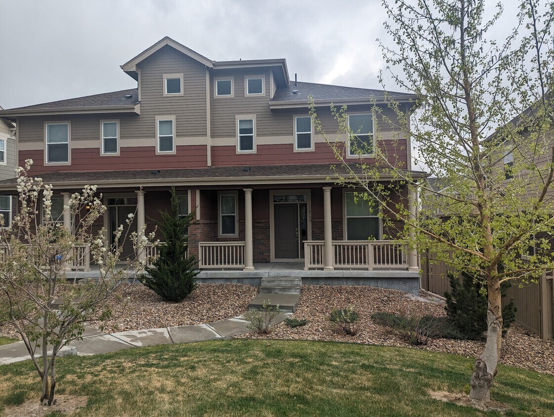 14753 E Crestridge Dr, Centennial, CO 80015 Townhome Rentals in