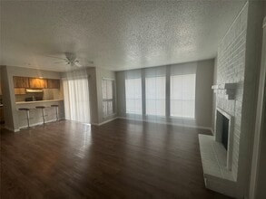 Building Photo - 250 El Dorado Blvd