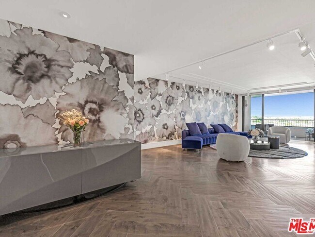 Foto del edificio - 1100 Alta Loma Rd