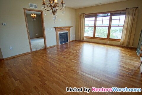 Building Photo - 4100 Spring St