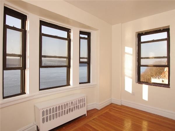 Primary Photo - 2475 Palisade Ave