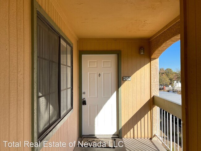 Foto del edificio - 2 br, 2 bath House - 5142 S. Jones Blvd. #202