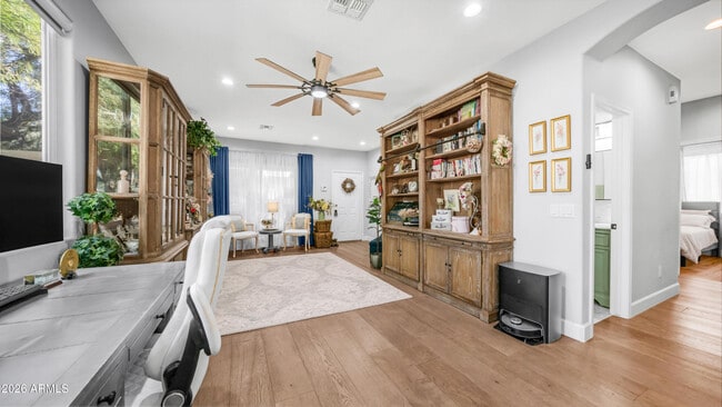 Foto del edificio - 25084 N 68th Ave