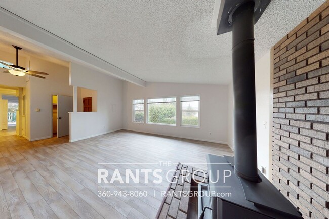 Foto del edificio - 2 br, 2 bath House - 10020 Mariner Dr NW