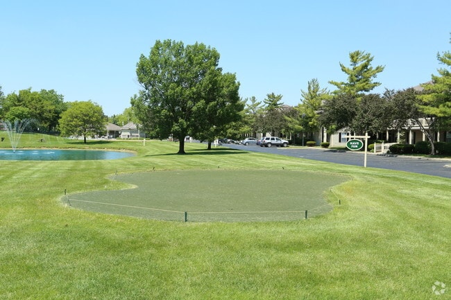 Putting Green - Sawmill Place