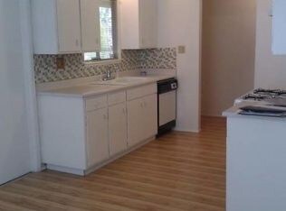 Foto del edificio - 1804 Butternut Ct