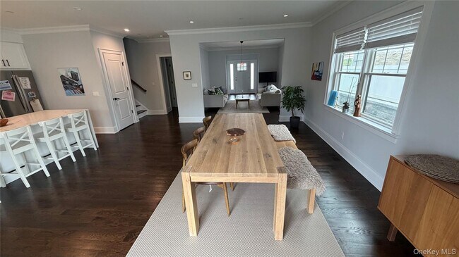 Foto del edificio - 172 Lakeview Ave