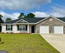 Building Photo - 216 Evans Ter