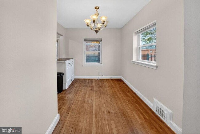 Foto del edificio - 706 S Orme St