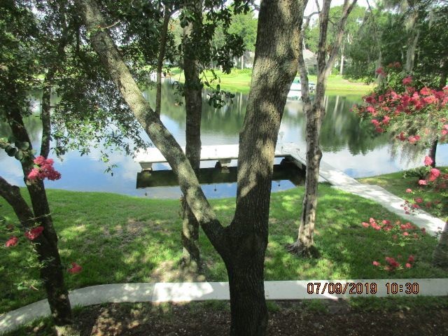 Building Photo - Lovely Queens Harbor Home with Dock