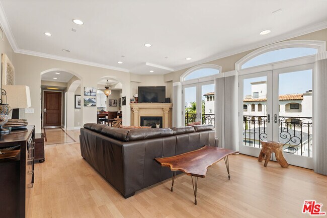 Foto del edificio - 1540 S Bentley Ave