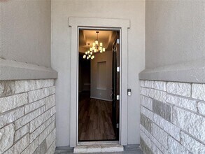 Building Photo - 4342 Frankfurt Ln