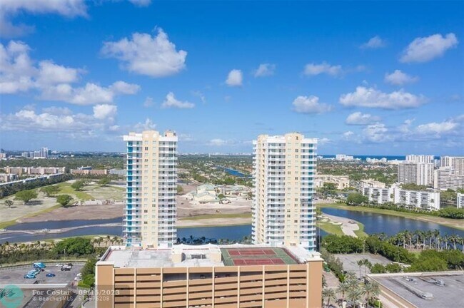 Building Photo - 1745 E Hallandale Beach Blvd