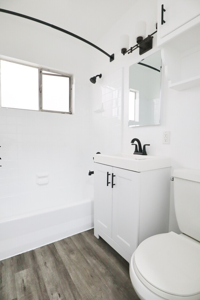 Foto del edificio - 259 N Euclid Ave