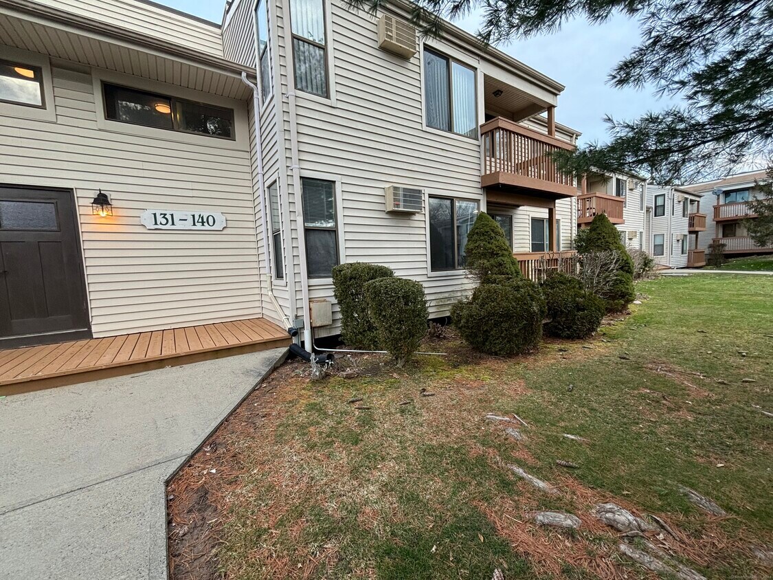 Primary Photo - 134 Woodland Dr
