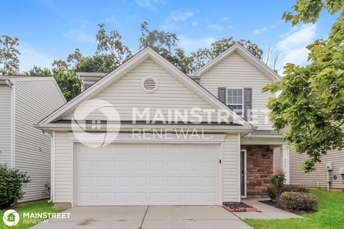 Primary Photo - 4514 Esmeralda Dr, Charlotte, NC 28269