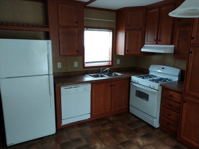 Building Photo - 13 Arbor Pl