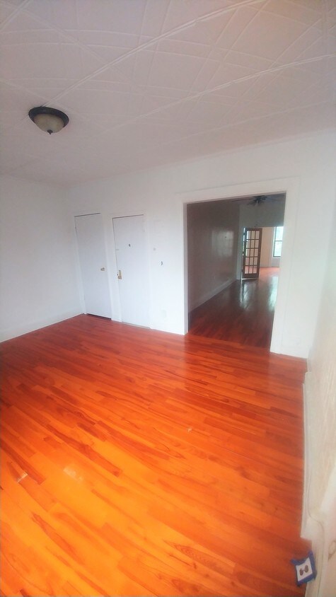 Foto principal - 153 Carroll St