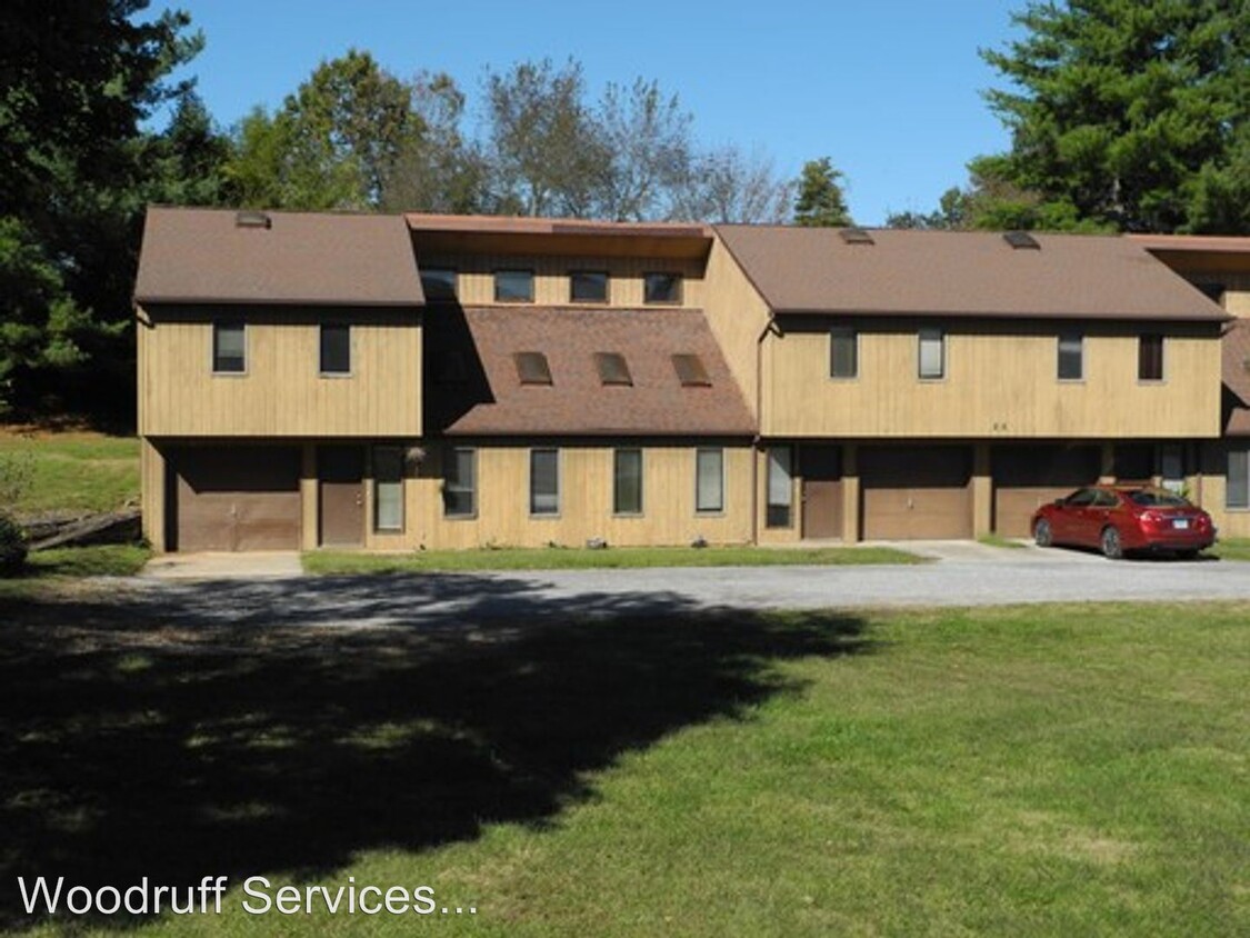 Primary Photo - 2 br, 1.5 bath Apartment - 23 Brad Scott Ln