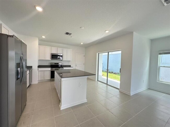 Foto del edificio - 7143 Rosy Sky Ave