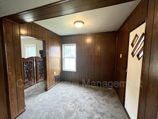 Foto del edificio - 453 Ohio Ave