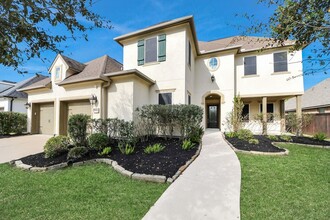 Building Photo - 9814 Carver Dr