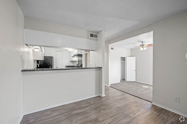 1BR, 1BA - 964SF A2 Área de comedor - Riverwalk TX