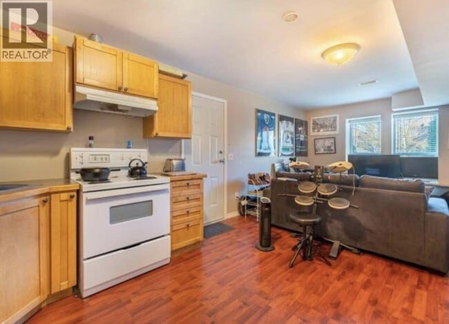 Building Photo - 23788 Kanaka Wy