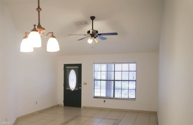 Building Photo - 3 br, 2 bath House - 10142 Cheshunt Drive