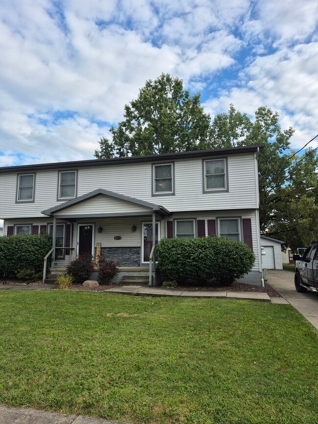 Building Photo - 5611 Madrid Dr