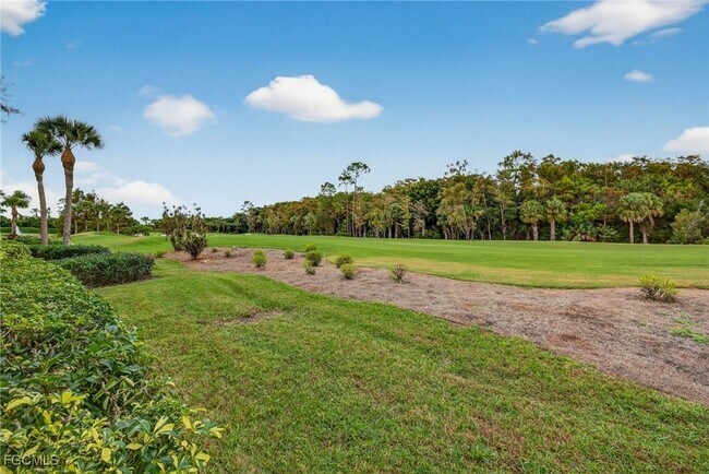 Foto del edificio - 2925 Cypress Trace Cir