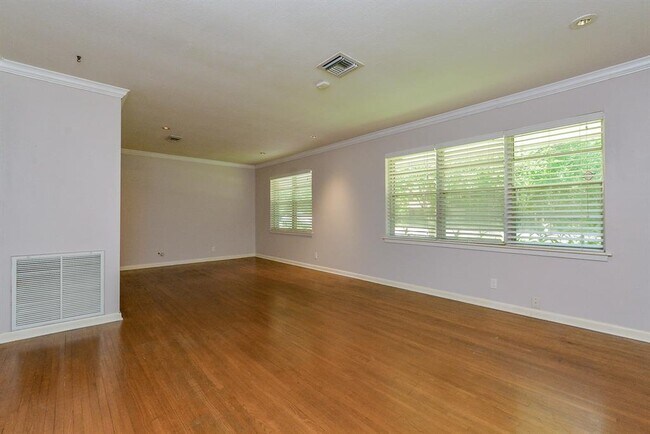 Foto del edificio - 3627 Peppermill Rd