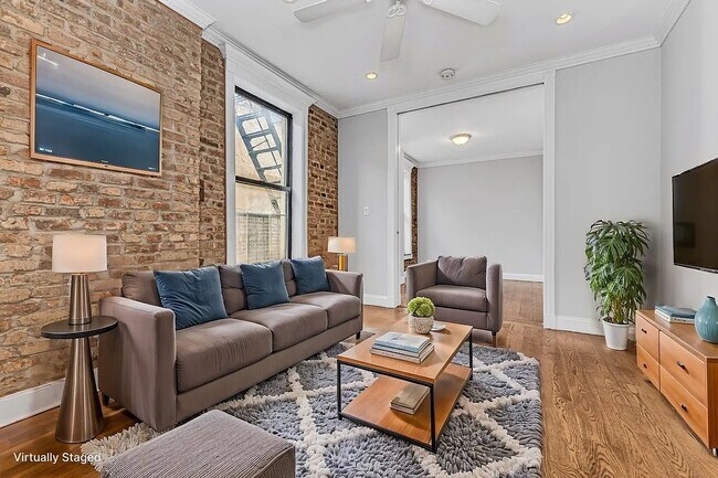 Foto del edificio - 424 E 9th St